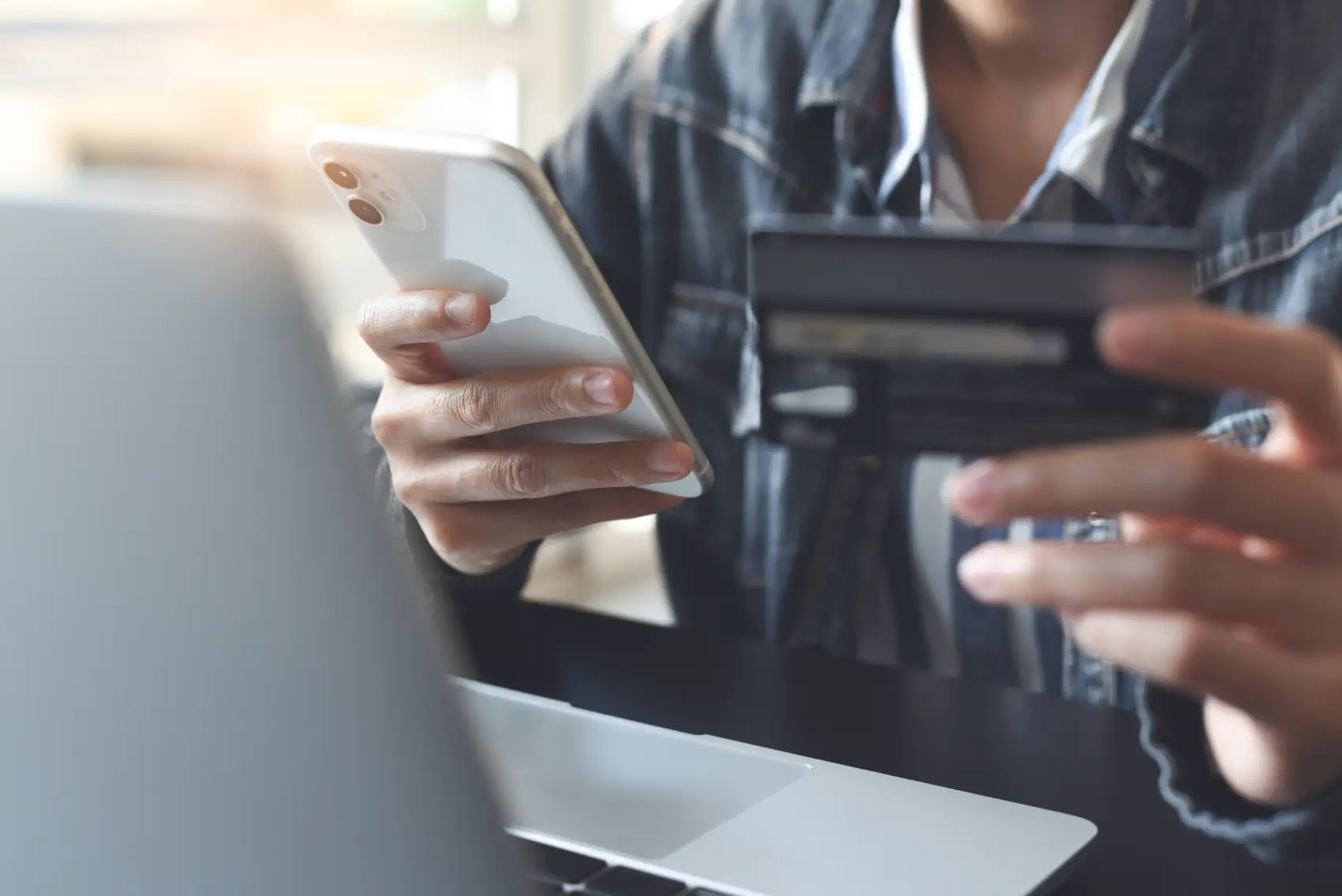 posso fazer portabilidade de salario mesmo devendo o banco